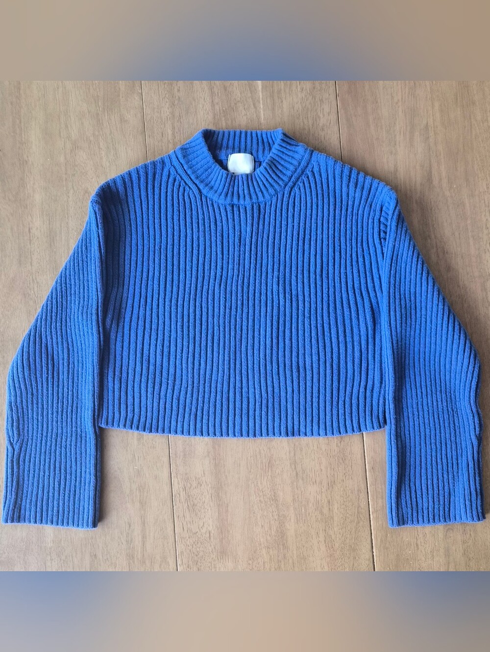 H&M Electric Blue Cropped Sweater